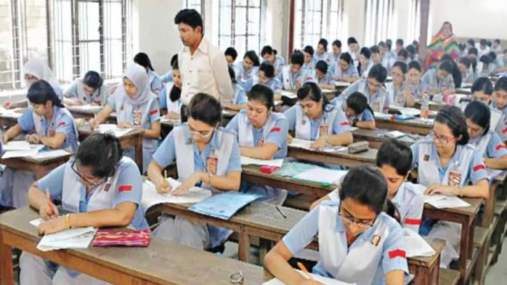 চট্টগ্রাম বোর্ডের এইচএসসি পরীক্ষা শুরু ২৭ জুলাই, পূর্বনির্ধারিত পরীক্ষা শেষে স্থগিত পরীক্ষা: শিক্ষামন্ত্রী